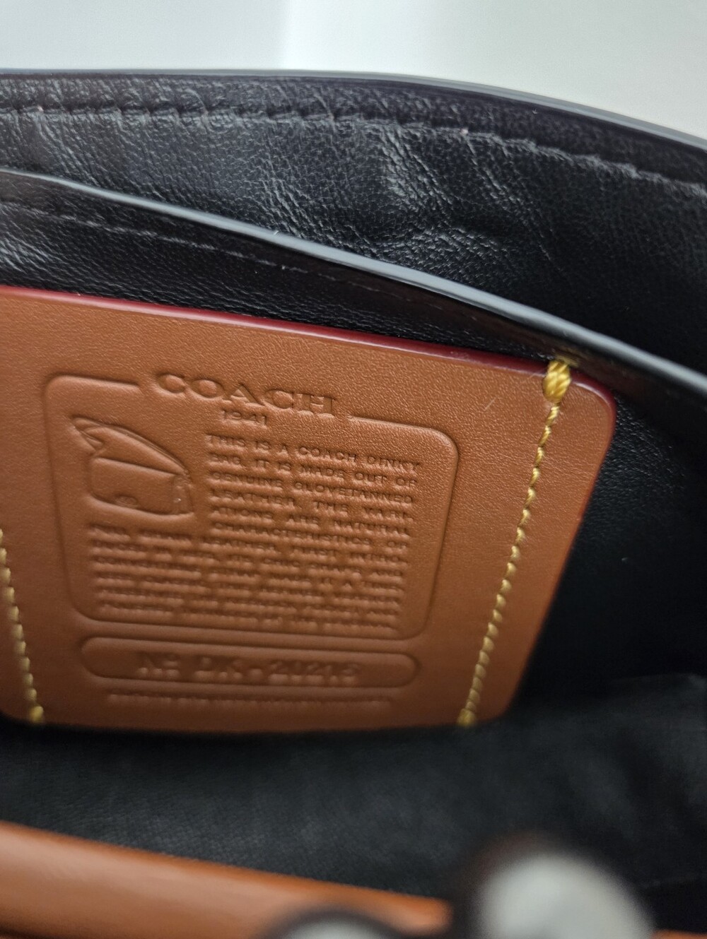 Coach 1941 Dinky Shoulder Bag Pink/Black - Picture 9 of 9